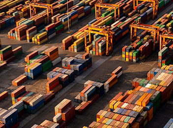 "Gümrük İşlemleri: Ticaretteki Temel Adımlar"